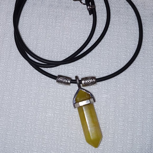 Yellow Crystal Point Pendant Necklace - Picture 3 of 3